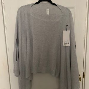 Lulu lemon Women’s Poncho sweater